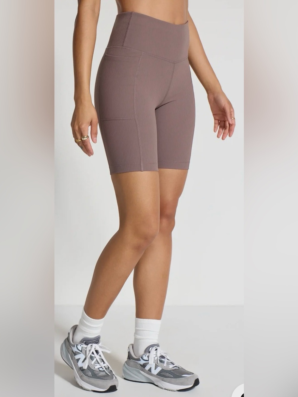 Mondetta Ribbed High-Waist Bike Shorts - Taupe